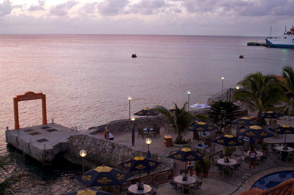 Hotel Barracuda Cozumel Exterior photo