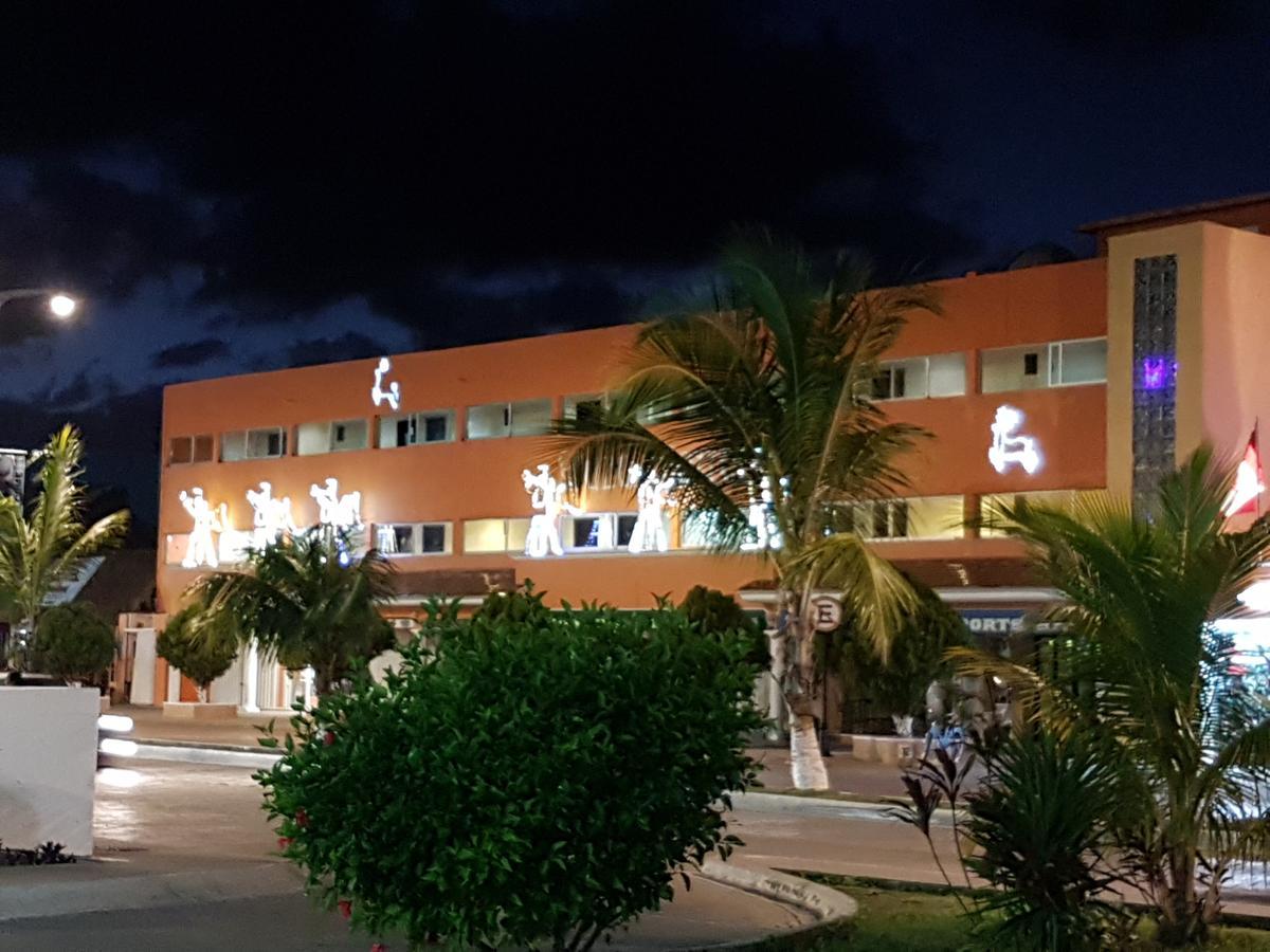Hotel Barracuda Cozumel Exterior photo